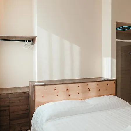 Wine & Wellness בית הארחה 4*