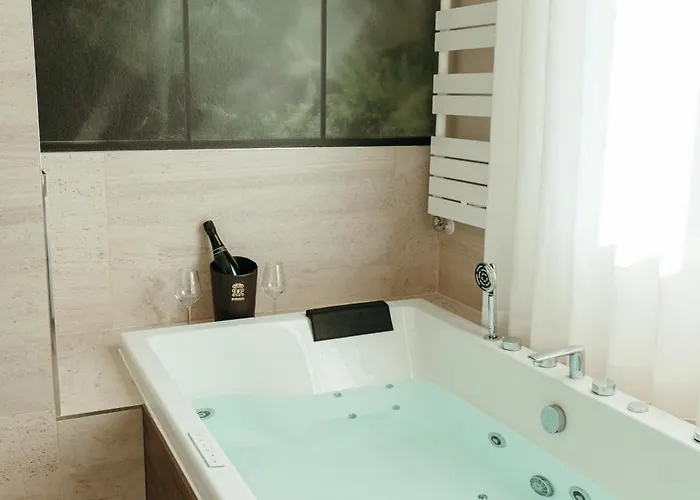 Konukevi Wine & Wellness 4*